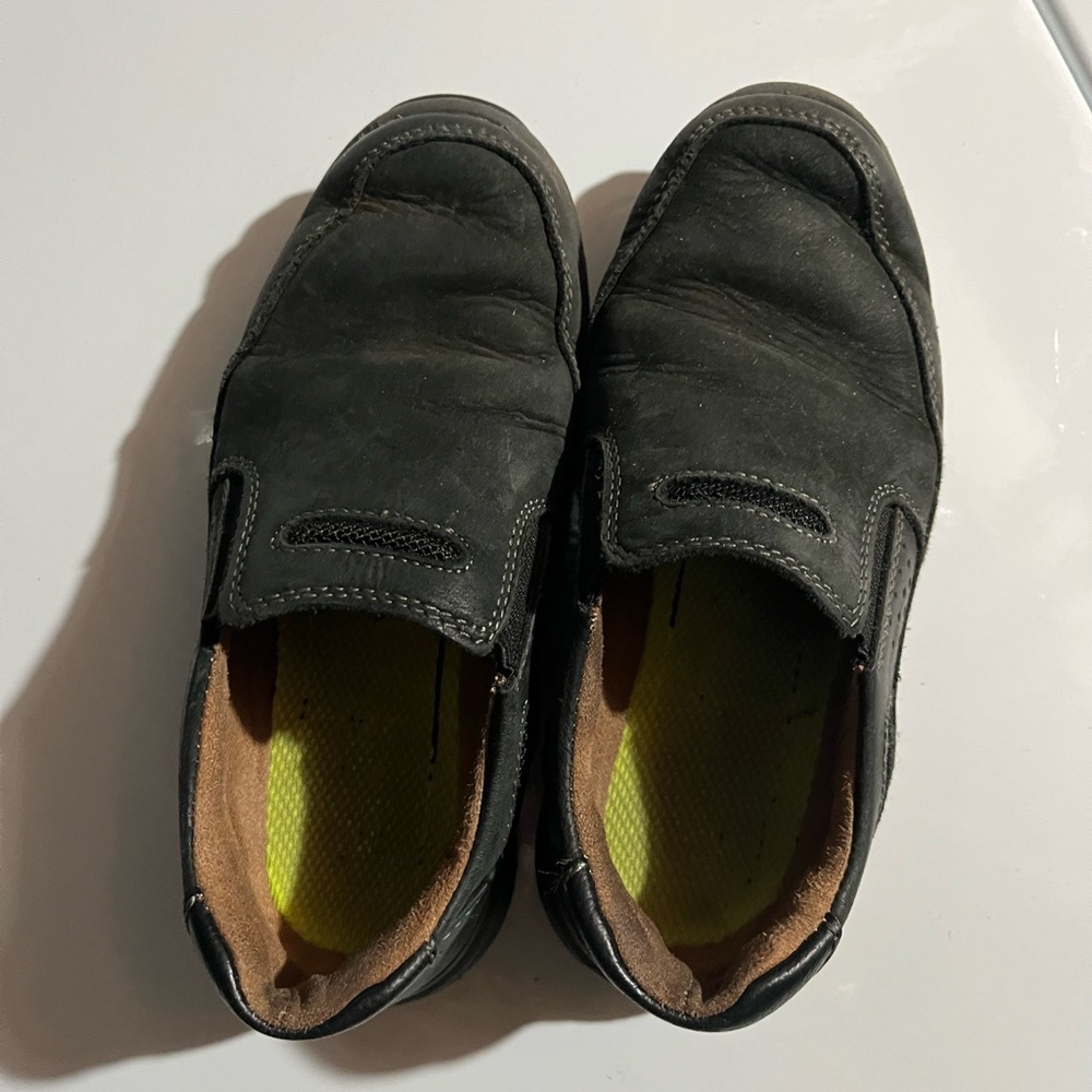 Florsheim boys 12.5 black slip on dress soft leather shoes